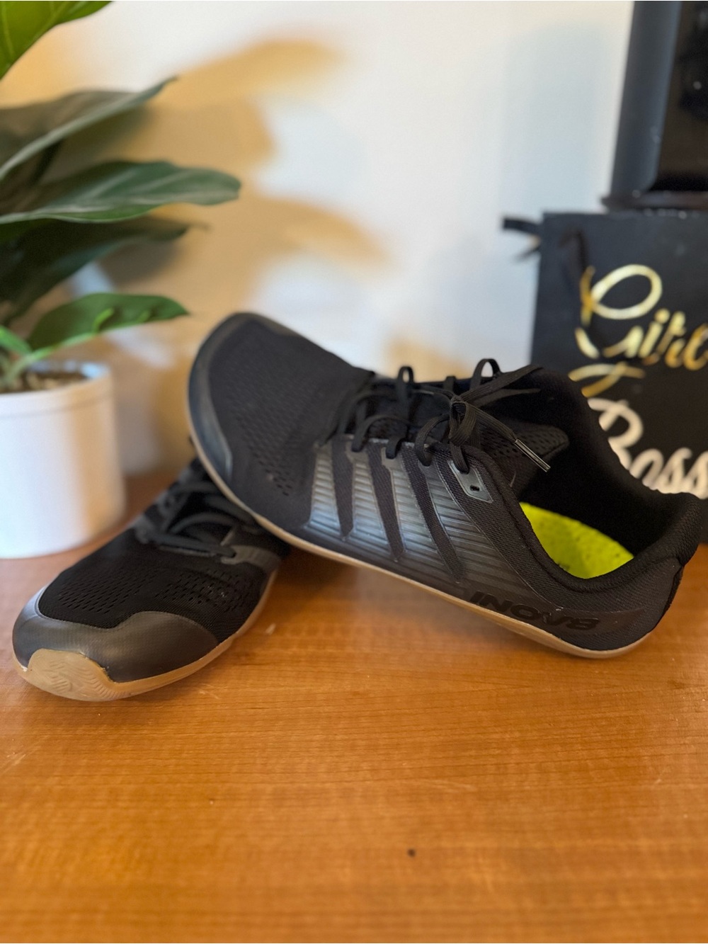 Inov-8 Men’s Black with Neon Yellow Insole Minimalist Sneakers